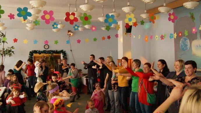 Karnawałowy bal w bibliotece