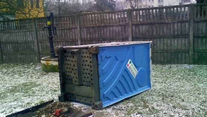 Smród się niesie, a ludzie się śmieją