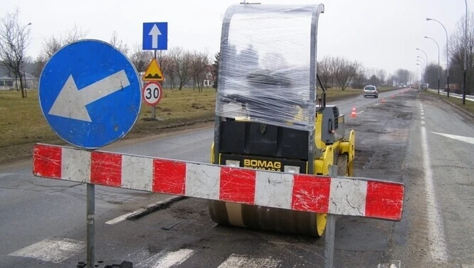 Zmiana firmy łatającej piotrkowskie drogi