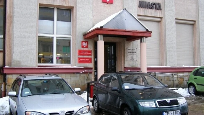 MZDiK finansował kampanię prezydenta?