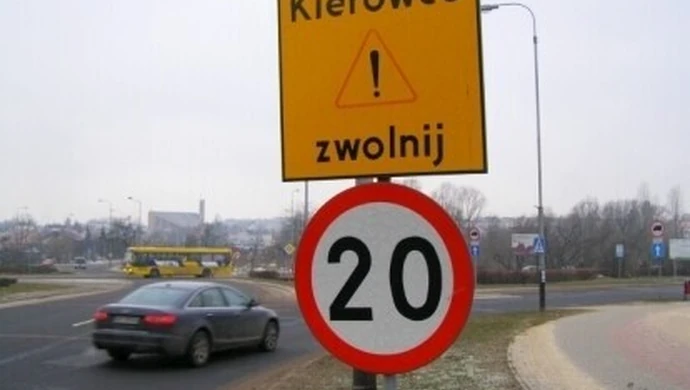 Po drodze krajowej tylko 20 na godzinę