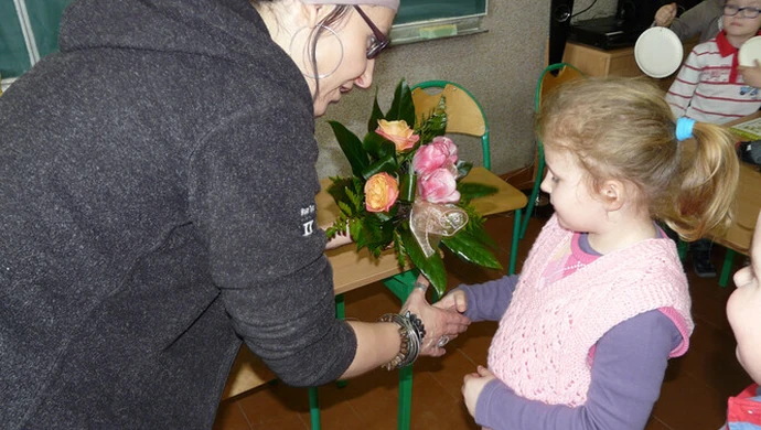 Uczyła przedszkolaków rozpoznawać emocje