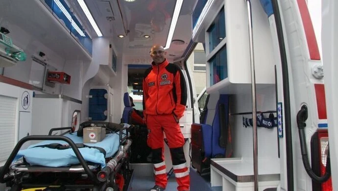 Dwie nowe karetki będą ratować życie