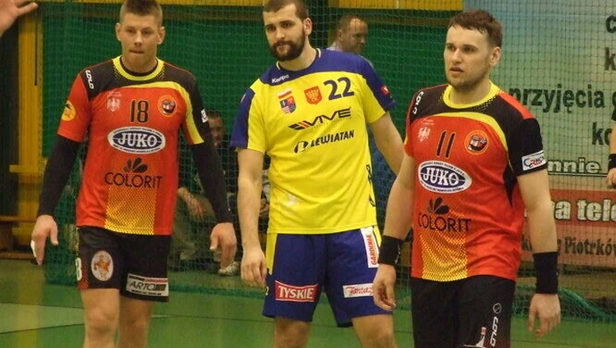 Mistrzowie znów wyraźnie lepsi