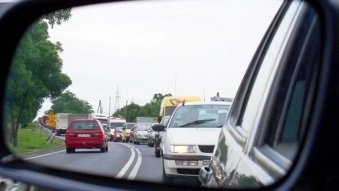 Kontynuują naprawę nawierzchni w regionie