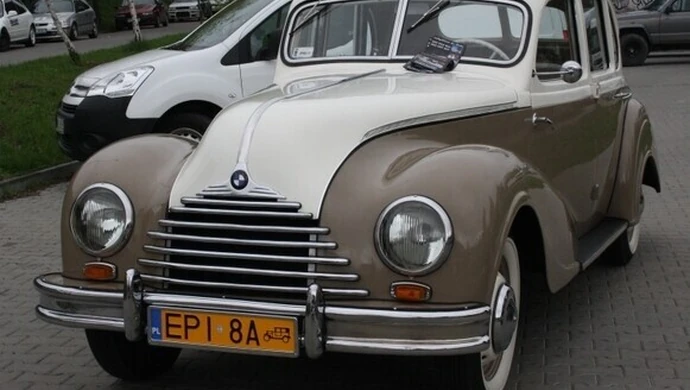 Piękne auta, zręczni kierowcy