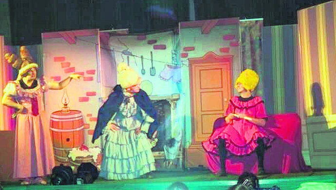 Z wizytą u Kopciuszka