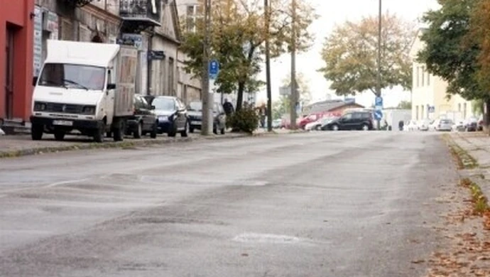 Modernizacja POW ruszy z miesięcznym opóźnieniem