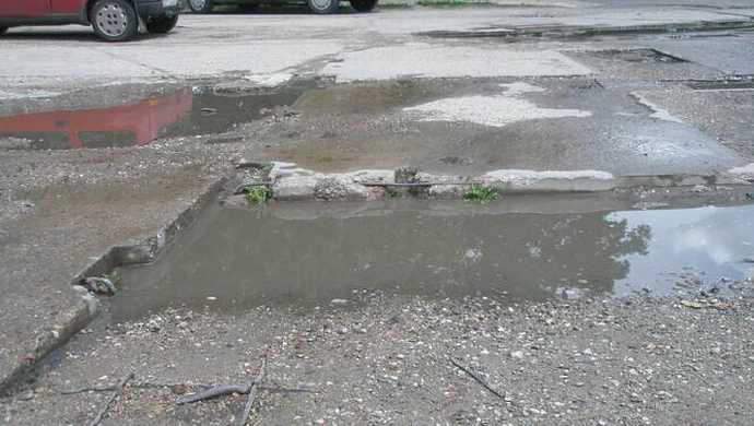 Drogi, chodniki i parkingi wołają o pomstę do nieba