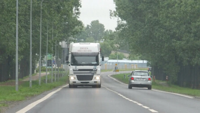 Policjanci sprawdzali trzeźwość kierowców TIR-ów