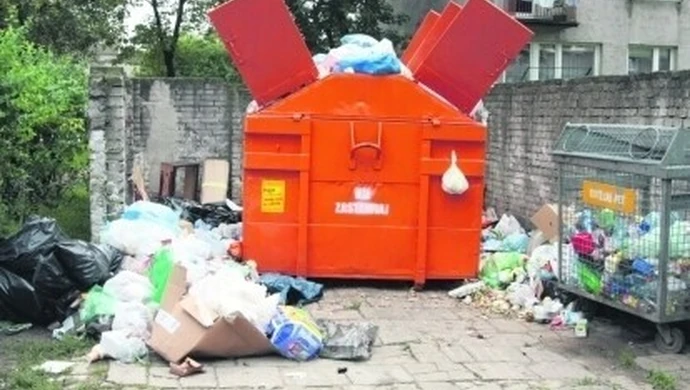 "Stawki za śmieci można zmniejszyć trzykrotnie"