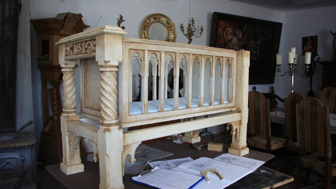 Wyrzeźbił kołyskę dla przyszłego króla Anglii