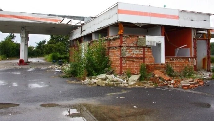 Resztki stacji mają zniknąć