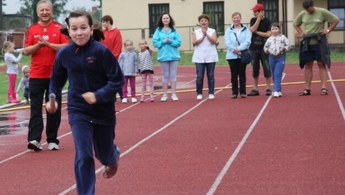 Biegają z niepełnosprawnymi, bo lubią