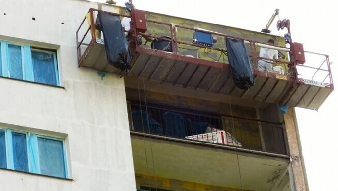 Remontują wieżowiec przy Słowackiego