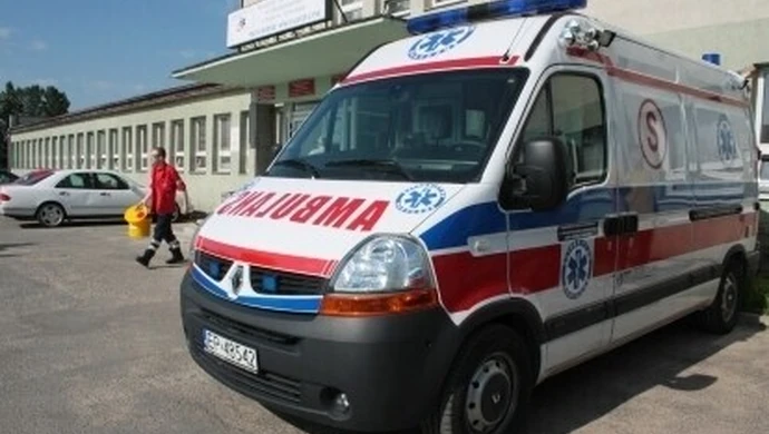 Zamkną dwa oddziały w szpitalu przy Rakowskiej