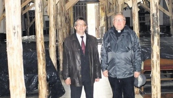 Trwa remont kościoła w Dąbrowie nad Czarną