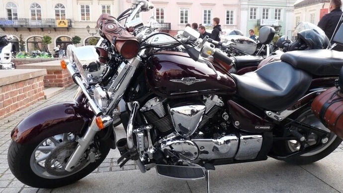 Motocyklowa parada na zakończenie sezonu