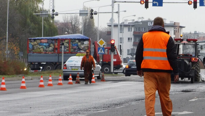 Nowy asfalt jeszcze przed 1 listopada