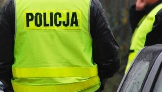 Zabrał torebkę i ukradł pieniądze