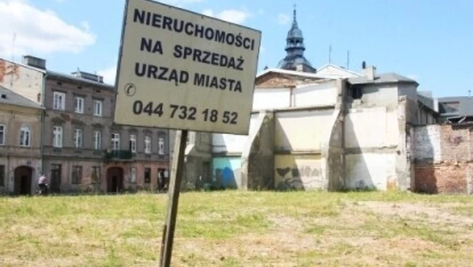 Sprzedali dwie nieruchomości na Starym Mieście