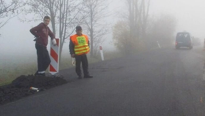 Pobocze z destruktu niebezpieczne?