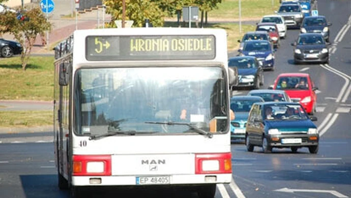 Szykują zmiany w rozkładach jazdy "emzetek"