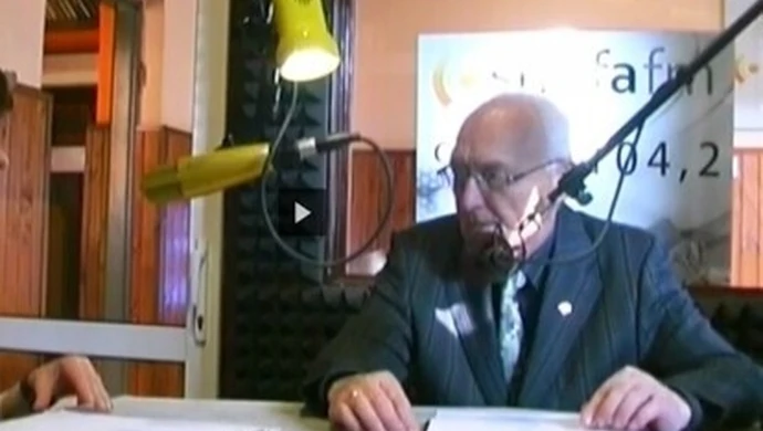 "Jednostki urzędu grają w ping-ponga"