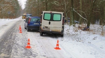 Pasażerka fiata ranna w wypadku