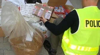 Z lewym towarem wpadł podczas kontroli drogowej