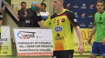 Piotrkowianin wygrał w Płocku. Walkowerem