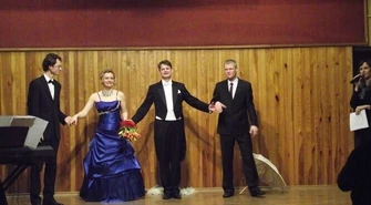  &#8220;Zaśpiewajmy o miłości&#8221; w sulejowskim MOK-u