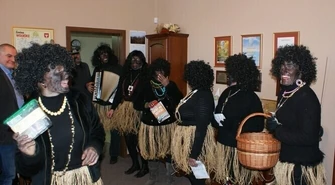 Przebierańcy w Urzędzie Miejskim