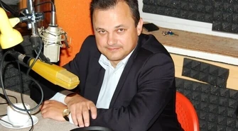 A.Ostrowski: Ludzie nie mogą lądować na bruku