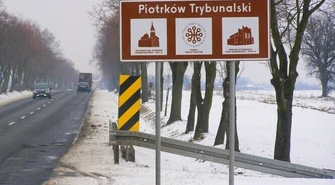 Zamiast &#8222;witaczy&#8221; ustawili znaki drogowe