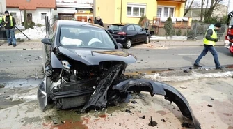 Groźny wypadek na Polnej. Kierowcy w szpitalu