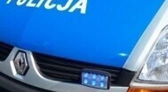 Splądrowali pomieszczenia i uciekli