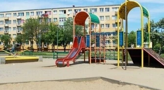Na placu zabaw brudno i niebezpiecznie