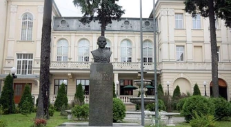 MOK i OSiR zaciskają pasa