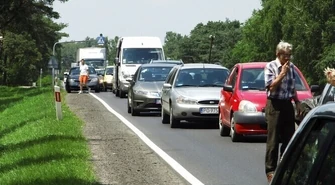 Koszmarne korki na &#8222;dwunastce&#8221;