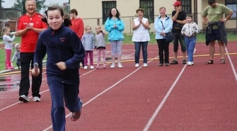 Biegają z niepełnosprawnymi, bo lubią