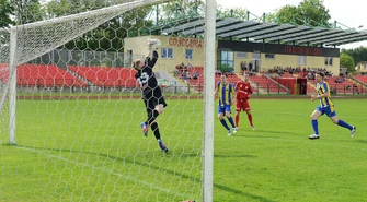 Paradyż woli oddać walkowera