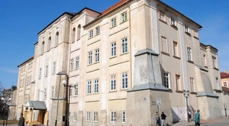 Niebawem remont "Chrobrego"