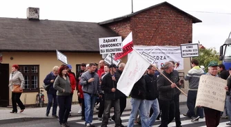 Mieszkańcy zablokowali DK8