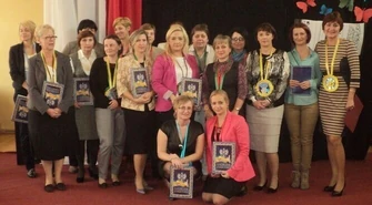 Dla pani dyrektor Order Oczu Dookoła Głowy