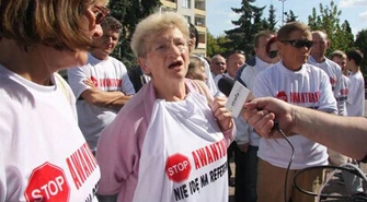 Bronili prezydenta, mogli stracić zdrowie?