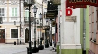 Właściciel kamienicy usunął pamiątkową tablicę