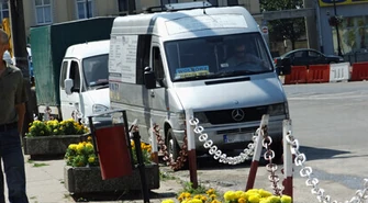 Sprawdzają stan techniczny busów