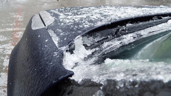 Kilkadziesiąt kolizji z powodu gołoledzi