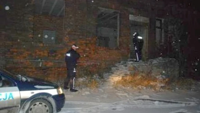 Policjanci zapobiegli śmiertelnemu wychłodzeniu